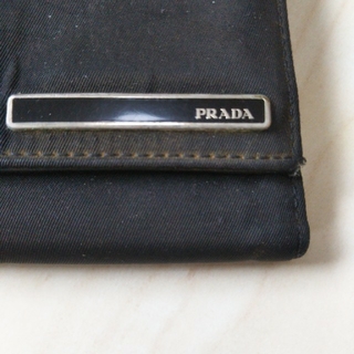 プラダ(PRADA)のプラダ財布(折り財布)