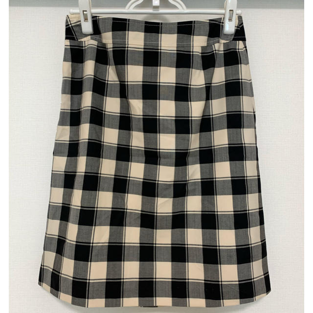 UNITED ARROWS(ユナイテッドアローズ)のスカート　チェック　ユナイテッドアローズ レディースのスカート(ひざ丈スカート)の商品写真