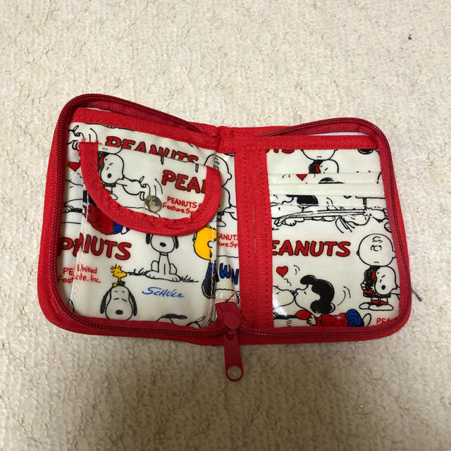 SNOOPY(スヌーピー)のSNOOPY 財布 レディースのファッション小物(財布)の商品写真