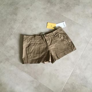 ベルシュカ(Bershka)のBershka新品ショートパンツ32(ショートパンツ)