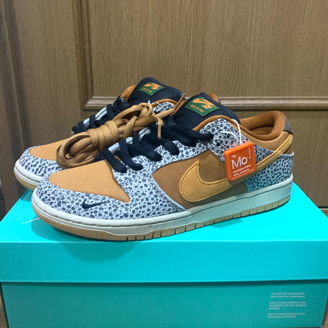 NIKE(ナイキ)のNIKE SB DUNK LOW PRO Safari メンズの靴/シューズ(スニーカー)の商品写真