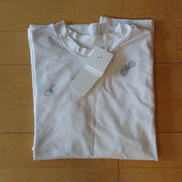 mina perhonen(ミナペルホネン)のミナペルホネン  カットソー  2020 38  Tシャツ  白 レディースのトップス(Tシャツ(半袖/袖なし))の商品写真