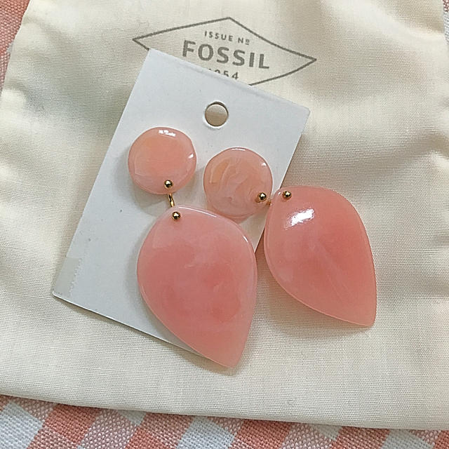 FOSSIL(フォッシル)のFOSSIL  新品  ピアス レディースのアクセサリー(ピアス)の商品写真