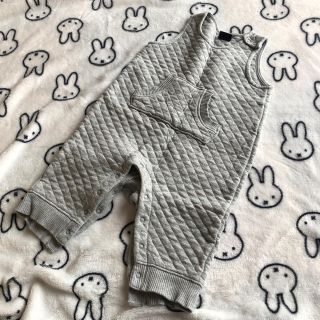 ベビーギャップ(babyGAP)のbabyGap グレー　キルト　ロンパース (ロンパース)