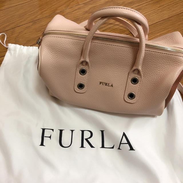 Furla(フルラ)のFURLA✩バッグ✩限定品 レディースのバッグ(ショルダーバッグ)の商品写真