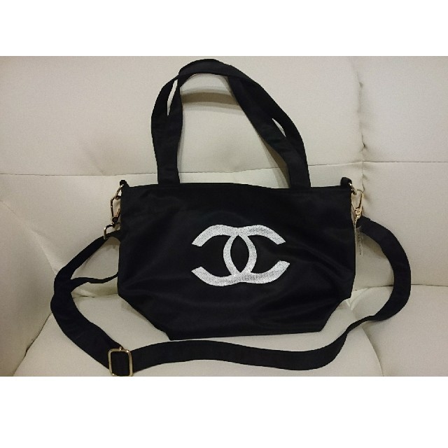 未使用 CHANEL プレシジョン ショルダーバッグ