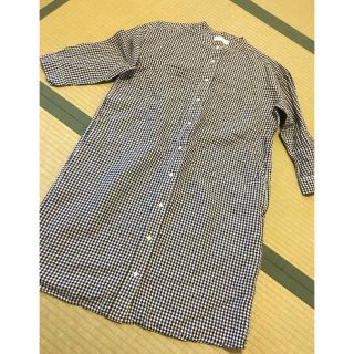 ユニクロ(UNIQLO)のユニクロ　黒×白チェックのロングシャツワンピ　L(シャツ/ブラウス(長袖/七分))