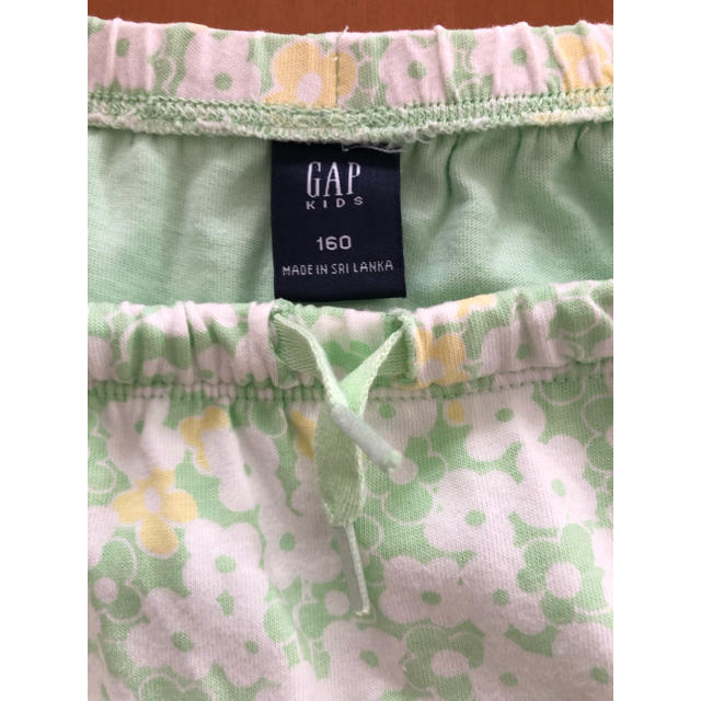 GAP Kids(ギャップキッズ)のGAP KIDS 綿ティアードスカート 160 キッズ/ベビー/マタニティのキッズ服女の子用(90cm~)(スカート)の商品写真