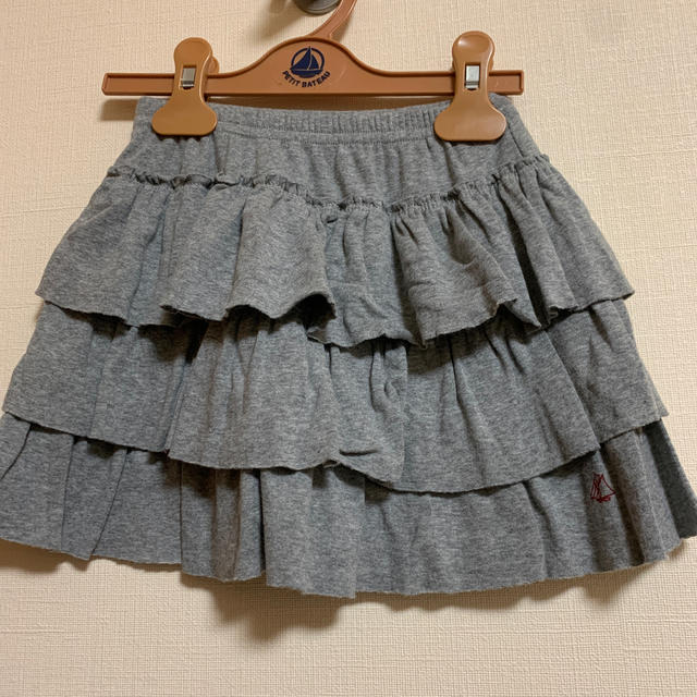 PETIT BATEAU(プチバトー)の【お値下げ】プチバトー☆美品 スカート 6ans 114cm キッズ/ベビー/マタニティのキッズ服女の子用(90cm~)(スカート)の商品写真