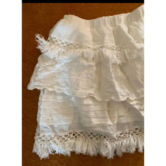 titty&co(ティティアンドコー)のスカート　ウエストゴム　白　ガーリー レディースのスカート(ミニスカート)の商品写真