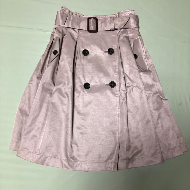 ベージュ スカート 膝丈 レディースのスカート(ひざ丈スカート)の商品写真