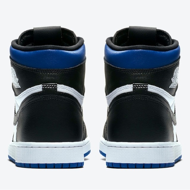 NIKE(ナイキ)の【国内正規】NIKE AIR JORDAN 1 HIGH ROYAL TOE レディースの靴/シューズ(スニーカー)の商品写真