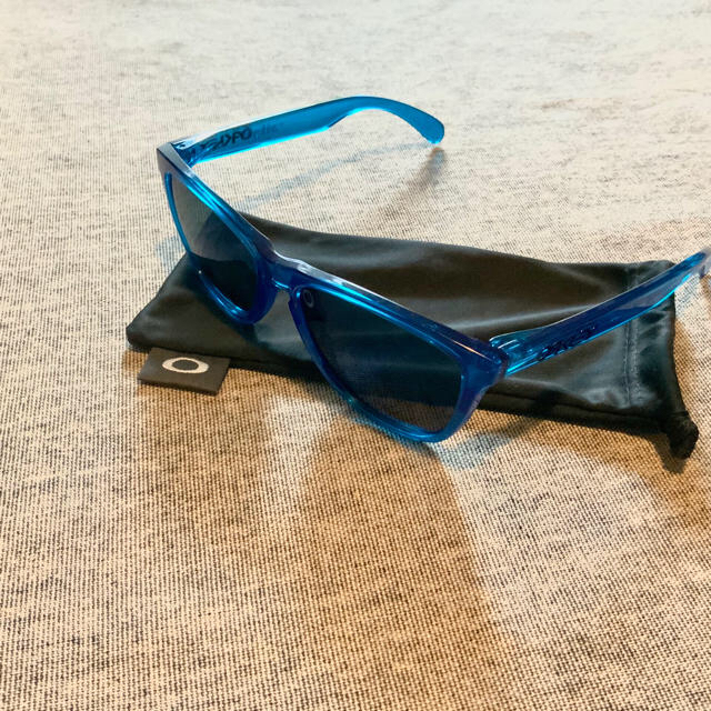 OAKLEY frogskins オークリー ブロックスキン