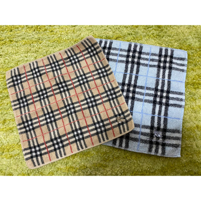 BURBERRY(バーバリー)のBURBERRY タオルハンカチ　2枚セット レディースのファッション小物(ハンカチ)の商品写真