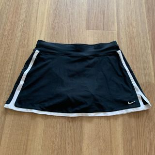 ナイキ(NIKE)の値下げしました！NIKE ナイキ スコート インナースパッツ付き L 紺(ウェア)