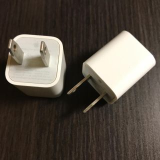 アイフォーン(iPhone)のiPhone 充電器　コンセント　2個セット(バッテリー/充電器)