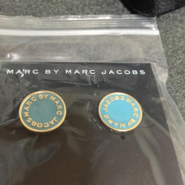 MARC BY MARC JACOBS(マークバイマークジェイコブス)のMARC BY MARC JACOBS  レディースのアクセサリー(ピアス)の商品写真