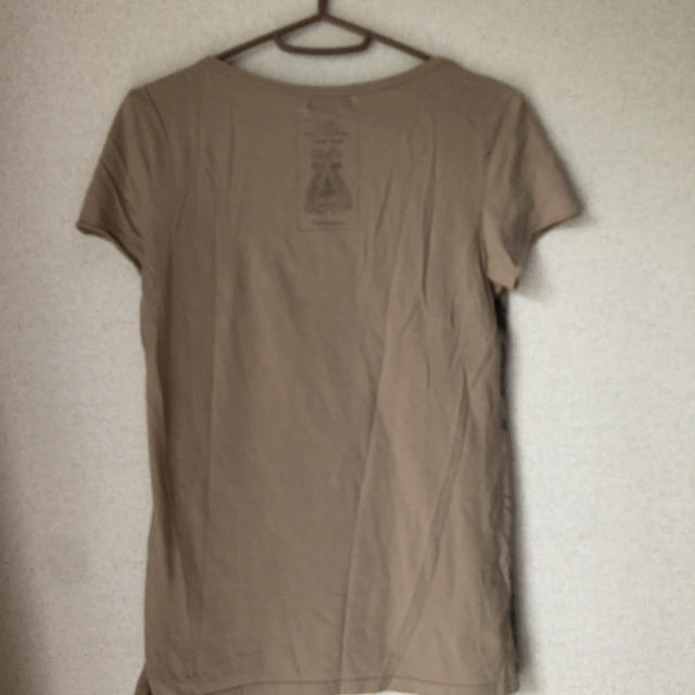 goa(ゴア)のgoa Tシャツ　カットソー レディースのトップス(Tシャツ(半袖/袖なし))の商品写真