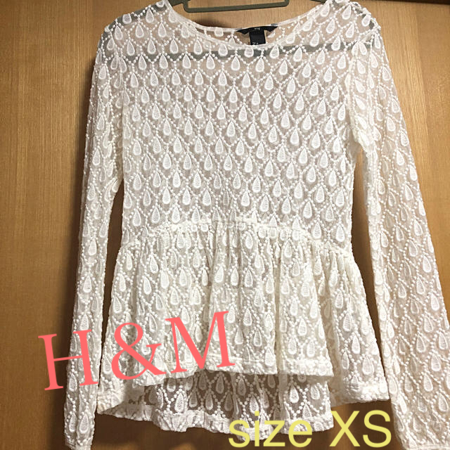 H&M(エイチアンドエム)のH&M レーストップス レディースのトップス(シャツ/ブラウス(長袖/七分))の商品写真