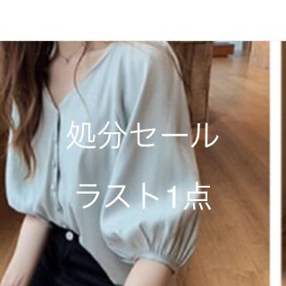 ザラ(ZARA)のお袖とボタンがオシャレ💕ブルー 原価割り💕(シャツ/ブラウス(半袖/袖なし))