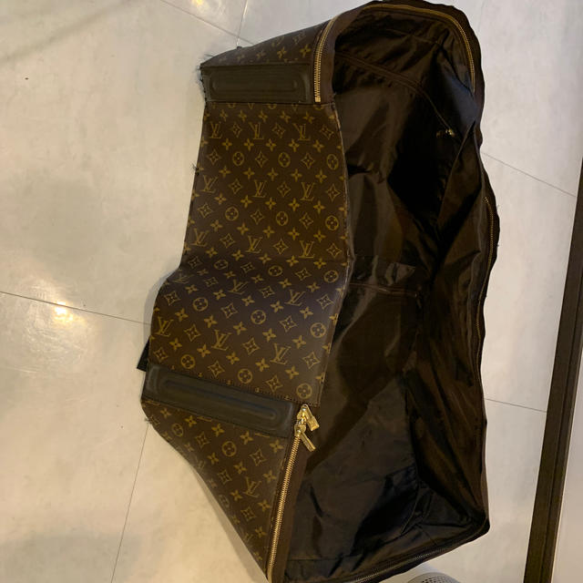 LOUIS VUITTON(ルイヴィトン)の@103様専用ヴィトン  ペガス65 ハギレ本物 レディースのバッグ(スーツケース/キャリーバッグ)の商品写真