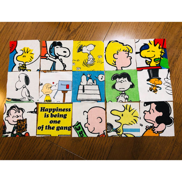 PEANUTS(ピーナッツ)の専用 スヌーピー はぎれ30 ハンドメイドの素材/材料(生地/糸)の商品写真