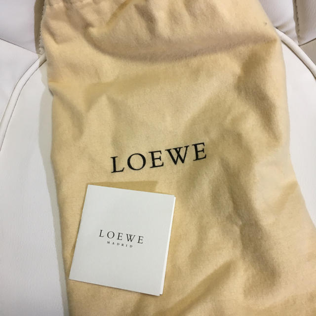 LOEWE(ロエベ)の【未使用】LOEWE バッグ レディースのバッグ(ハンドバッグ)の商品写真