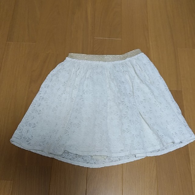 GU(ジーユー)のGU　レース　キュロット　140 キッズ/ベビー/マタニティのキッズ服女の子用(90cm~)(パンツ/スパッツ)の商品写真