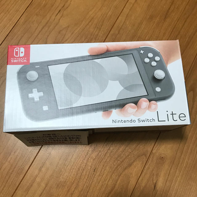新品未使用Nintendo Switch Liteグレーのサムネイル