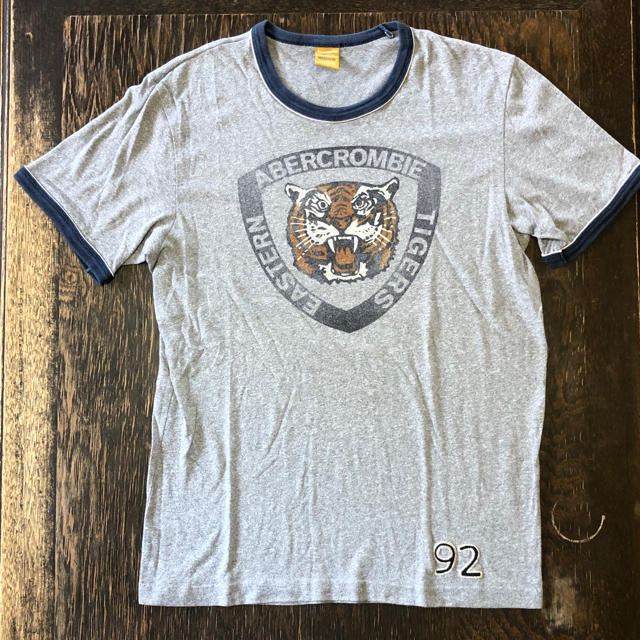 Abercrombie&Fitch(アバクロンビーアンドフィッチ)のM アバクロ　ビンテージTシャツ 4枚組　バラ売り可 メンズのトップス(Tシャツ/カットソー(半袖/袖なし))の商品写真