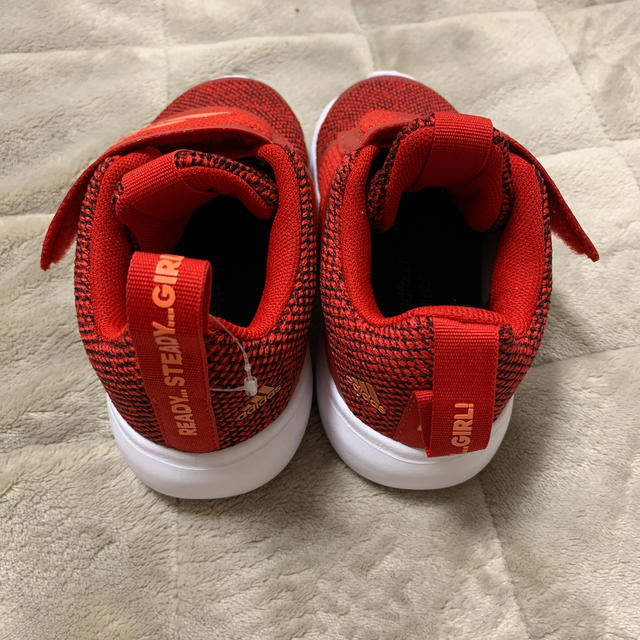 adidas(アディダス)の専用！adidas💕スニーカー16 赤 キッズ/ベビー/マタニティのキッズ靴/シューズ(15cm~)(スニーカー)の商品写真
