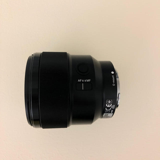 SONY SEL85F18 1.8m レンズ　ジャンク品