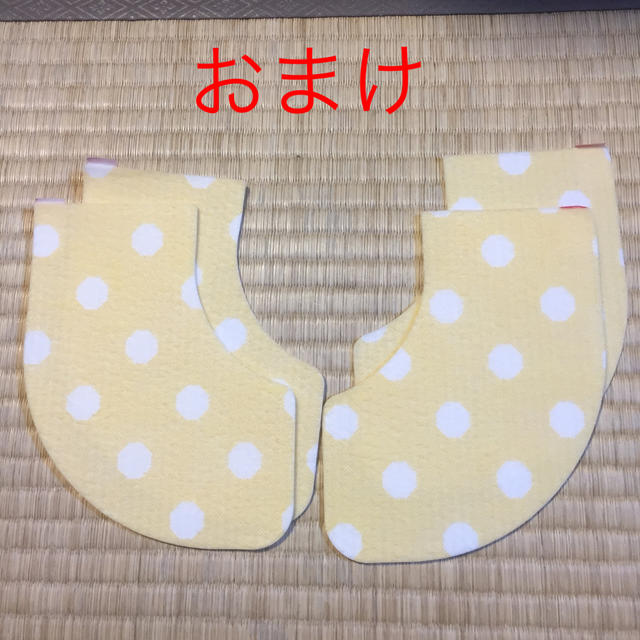 折りたたみ補助便座 携帯ポーチ付き キッズ/ベビー/マタニティのおむつ/トイレ用品(補助便座)の商品写真