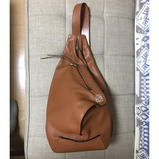 正規通販】 LOEWE - LOEWE ロエベ バックパック G-DRAGON アントン