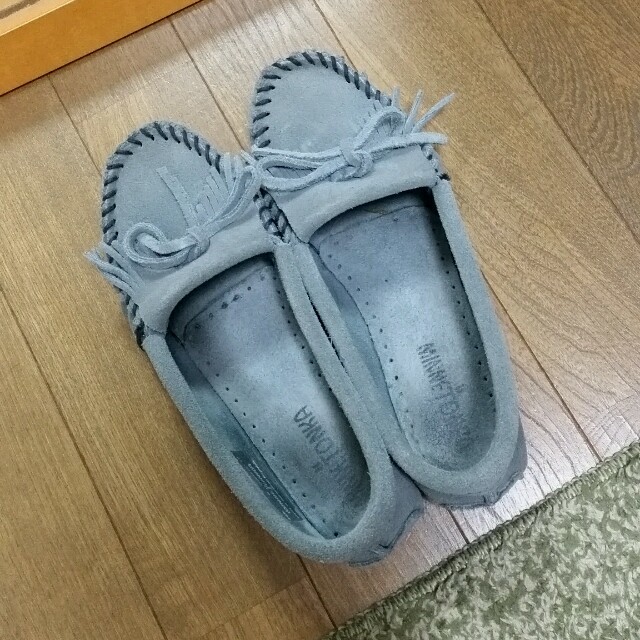 Minnetonka(ミネトンカ)の正規品　ミネトンカ レディースの靴/シューズ(ローファー/革靴)の商品写真