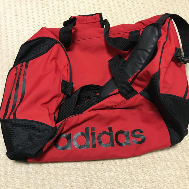 adidas(アディダス)のadidas ボストンバッグ メンズのバッグ(ボストンバッグ)の商品写真