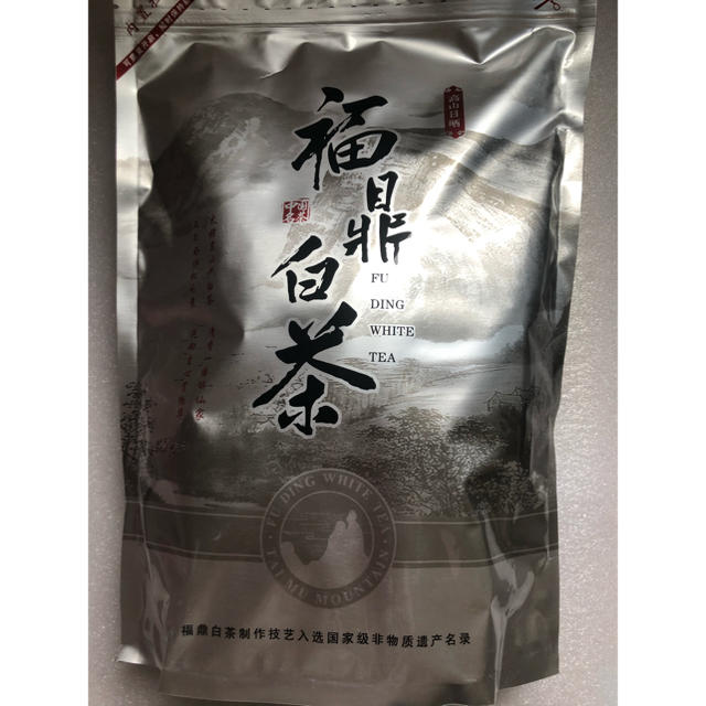 2017年寿眉　白茶　中国茶　ホワイトティー　500g 食品/飲料/酒の飲料(茶)の商品写真