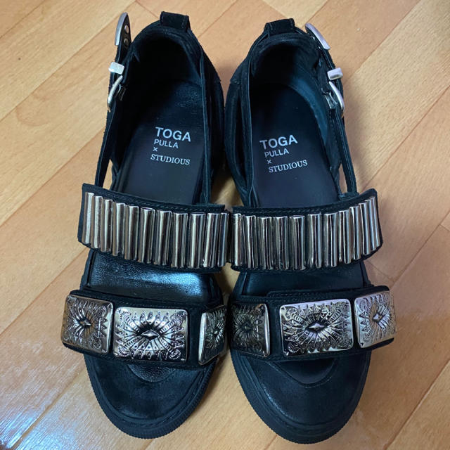 TOGA(トーガ)の【monmon様専用】TOGA PULLA メタルスニーカーサンダル レディースの靴/シューズ(サンダル)の商品写真