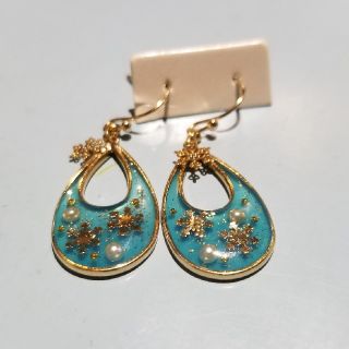 ピアス(ピアス)