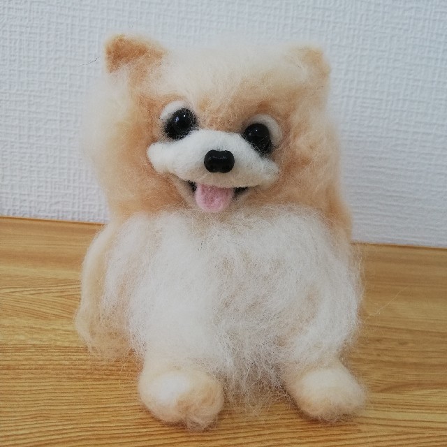 羊毛フェルト　犬　ポメラニアン　ハンドメイド