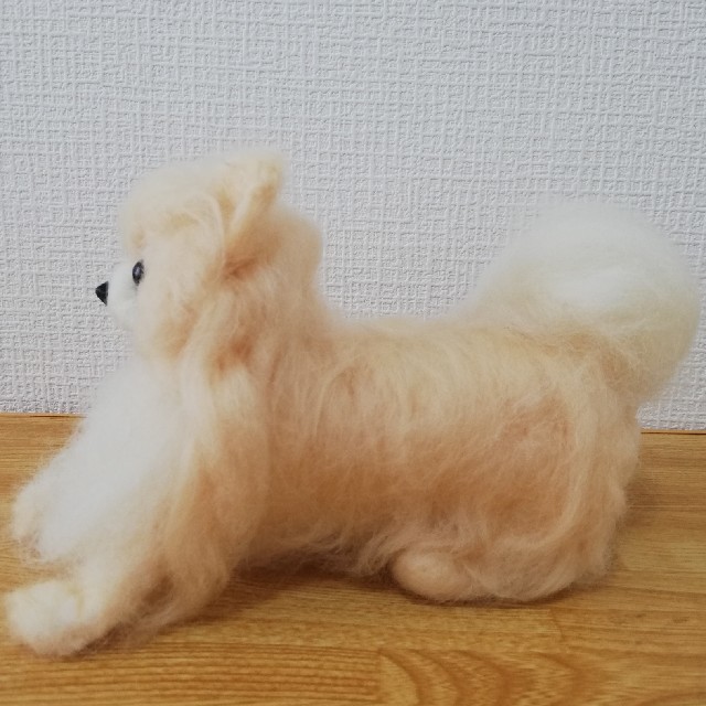 羊毛フェルト　犬　ポメラニアン　ハンドメイド