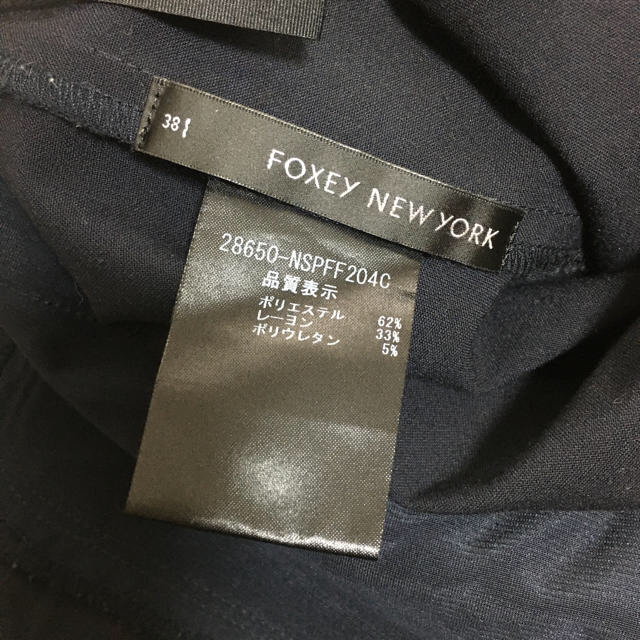 FOXEY(フォクシー)のFOXEY NEWYORK フォクシー パンツ 38 S ストレッチ ネイビー レディースのパンツ(カジュアルパンツ)の商品写真