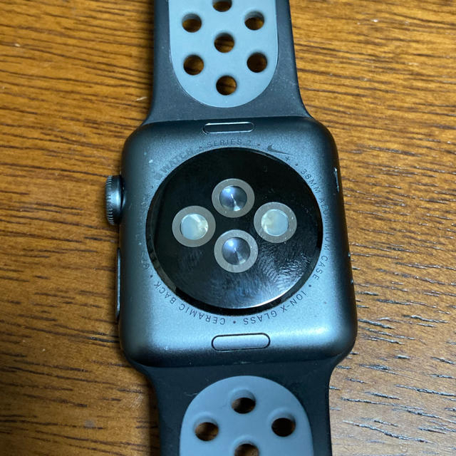 Apple(アップル)のApple Watch series2 NIKEコラボ　38mm メンズの時計(腕時計(デジタル))の商品写真