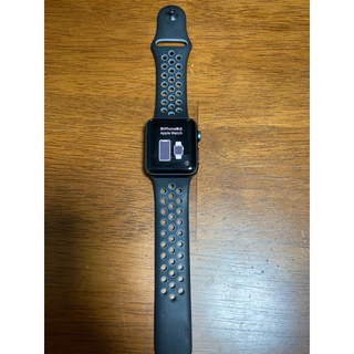 アップル(Apple)のApple Watch series2 NIKEコラボ　38mm(腕時計(デジタル))