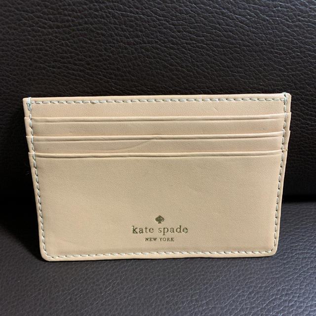 kate spade new york(ケイトスペードニューヨーク)のkate spada 定期入れ レディースのファッション小物(名刺入れ/定期入れ)の商品写真