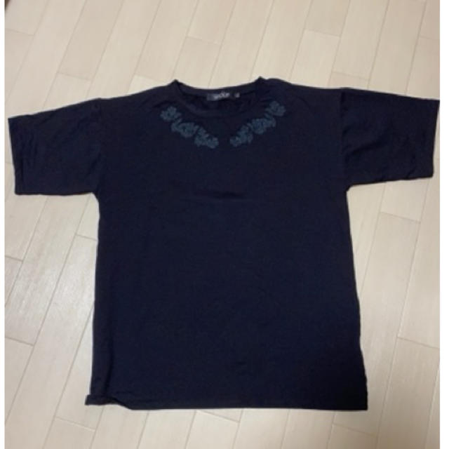 SHOOP(シュープ)のshoop Tシャツ　フラワー刺繍　19ss shoop clothing メンズのトップス(Tシャツ/カットソー(半袖/袖なし))の商品写真