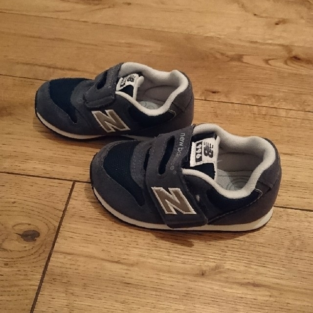 New Balance(ニューバランス)のニューバランス new balance ネイビー 14cm キッズ/ベビー/マタニティのベビー靴/シューズ(~14cm)(スニーカー)の商品写真