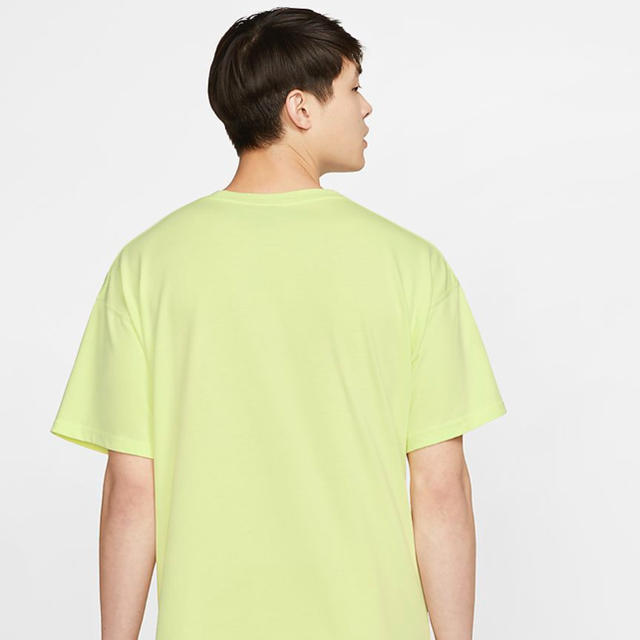 NIKE(ナイキ)の☆新品☆ ナイキ　ACG  Tシャツ　イエロー　S メンズのトップス(Tシャツ/カットソー(半袖/袖なし))の商品写真