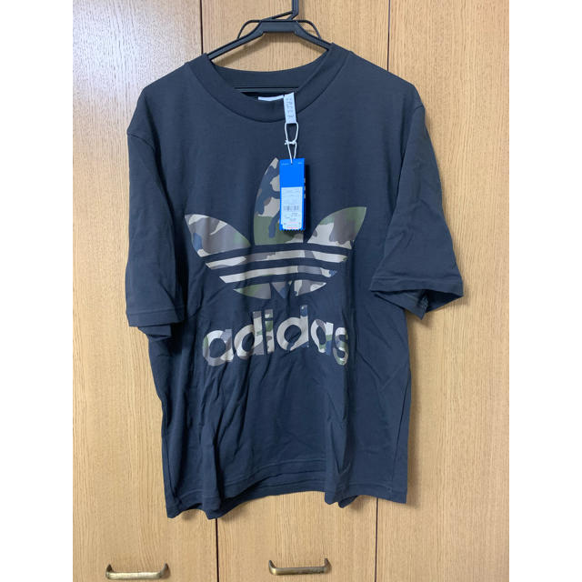 adidas(アディダス)のアディダスオリジナルス メンズのトップス(Tシャツ/カットソー(半袖/袖なし))の商品写真