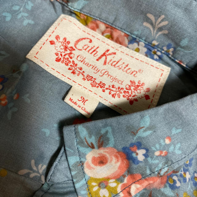 Cath Kidston(キャスキッドソン)のレア新品タグ付キャスキッドソンユニクロコラボ花柄シャツワンピース レディースのワンピース(その他)の商品写真